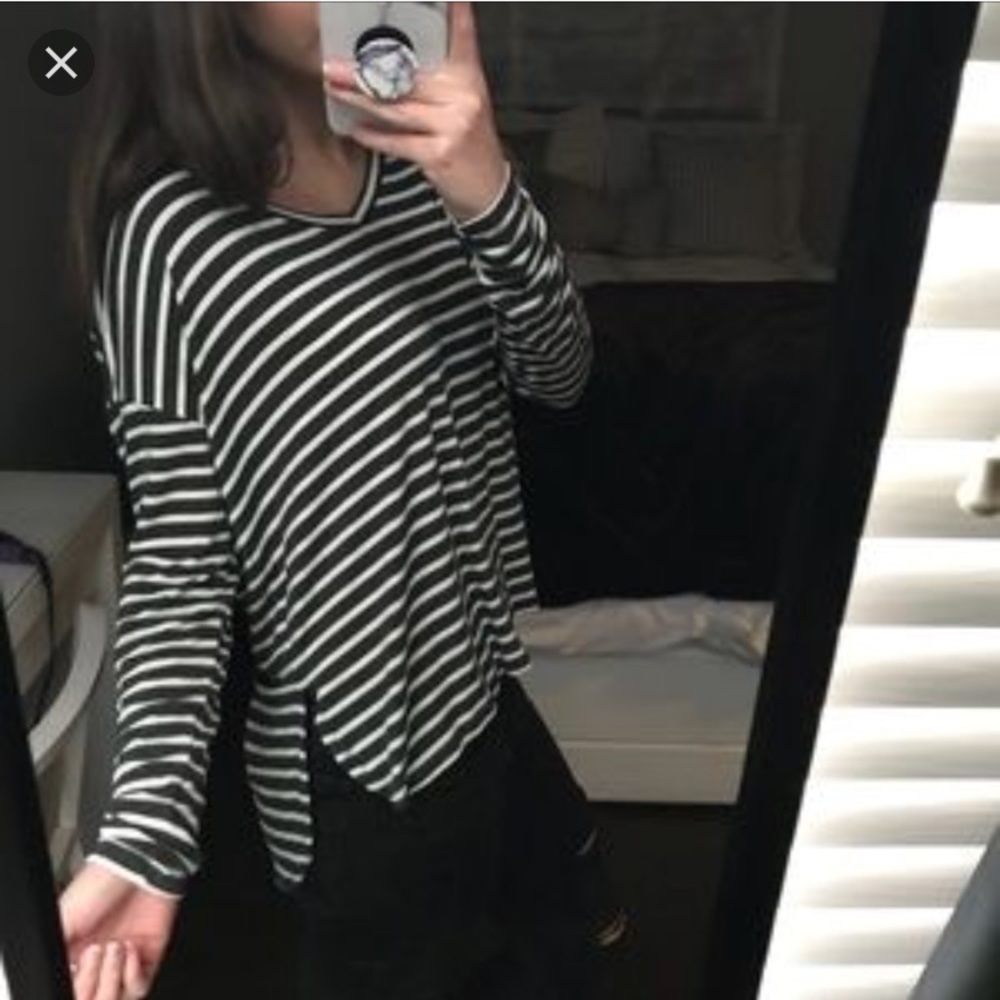 AE Soft & Sexy T - Gray and White Stripes - Picture 5 of 5